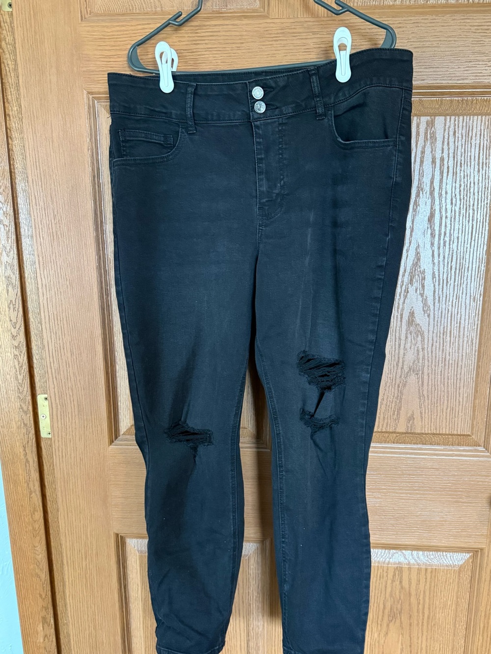 Maurices Black Jegging Ankle Jeans